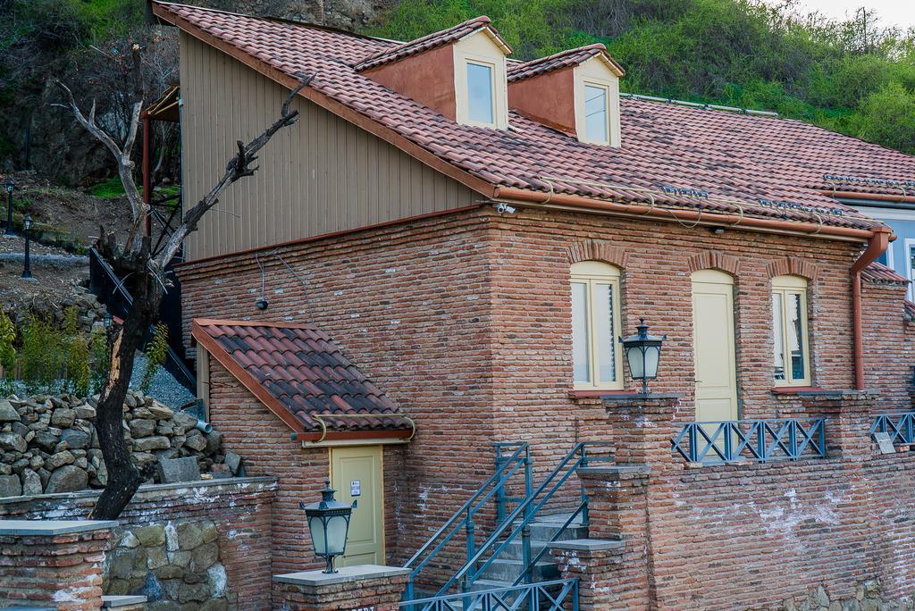 Citadel Express Hotel Tbilisi Exterior photo