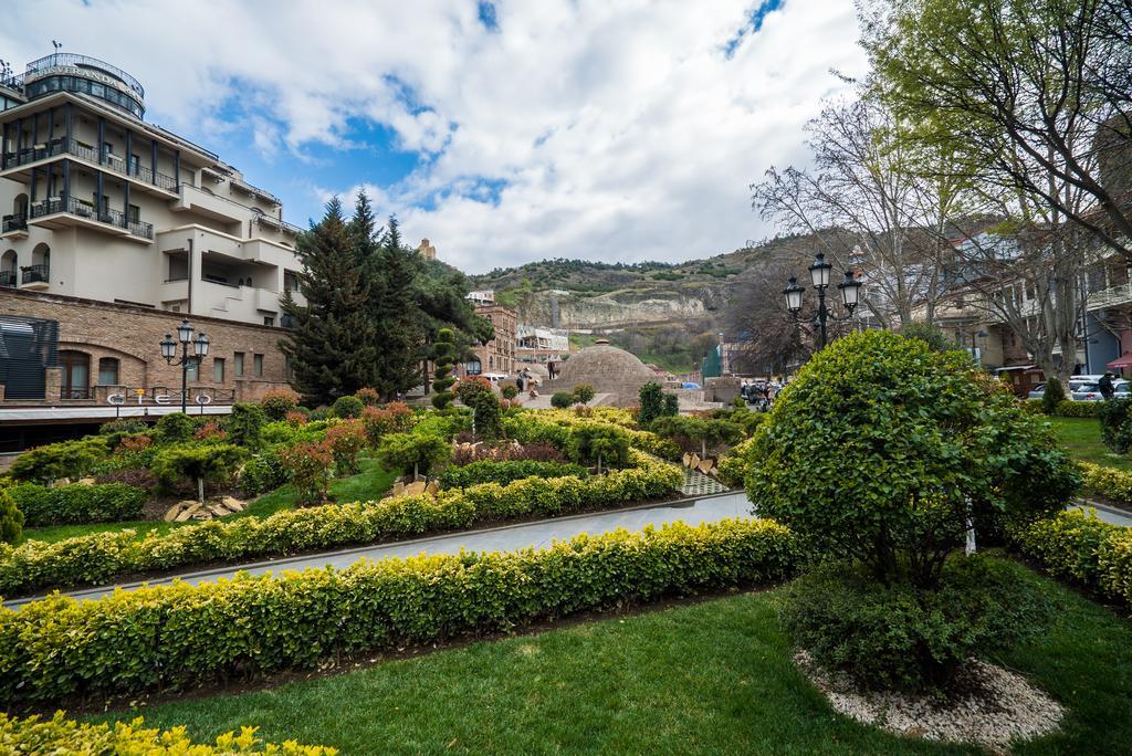 Citadel Express Hotel Tbilisi Exterior photo